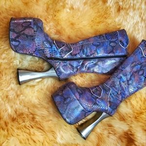 SOLD OFFSITE Genuine Snakeskin Luichiny Rare Vintage designer boots